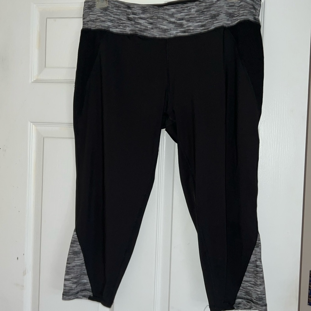 Game Time Athletic Capri Leggings